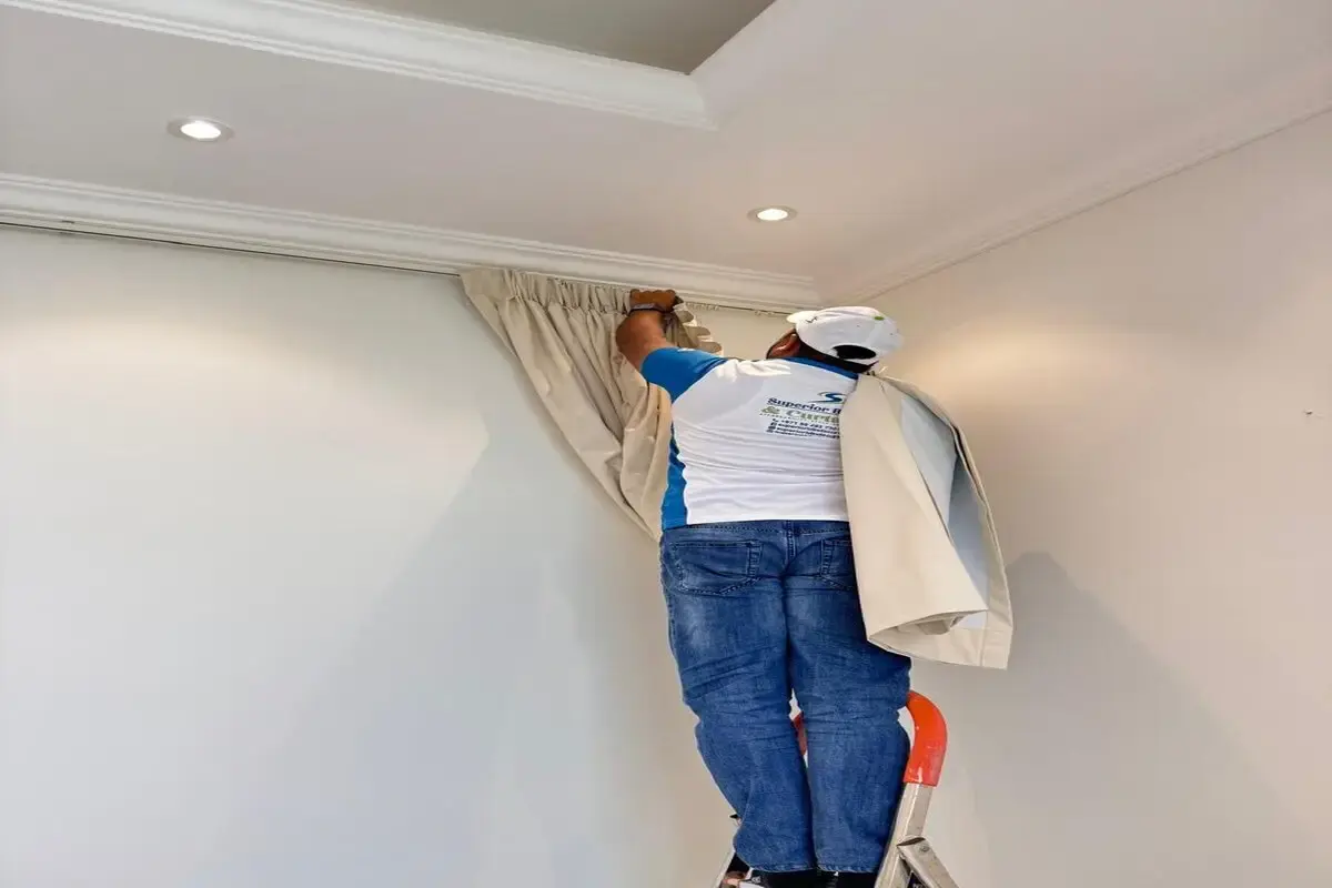 Curtains installation in United Arab Emirates